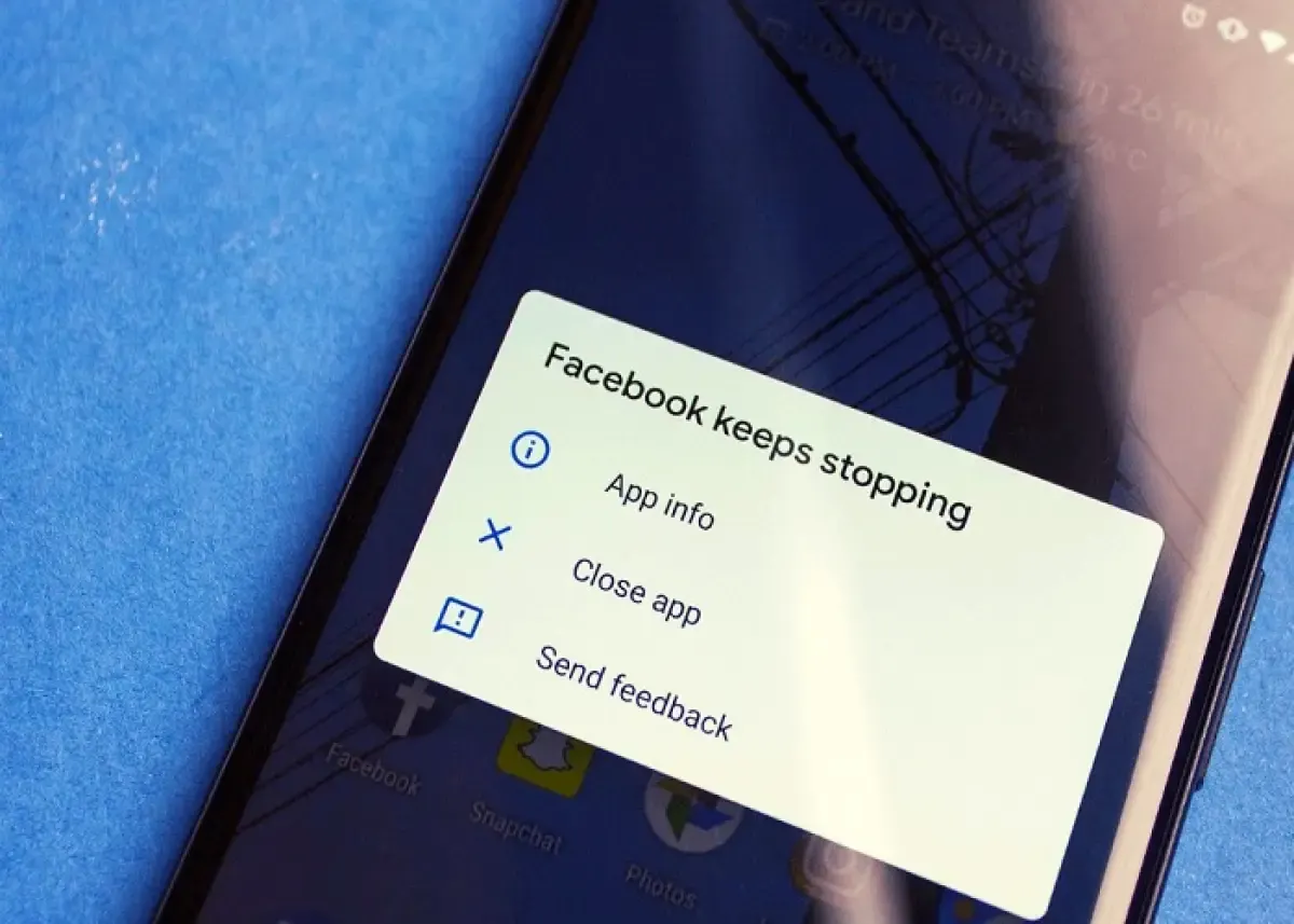 Ilustrasi aplikasi yang tidak berfungsi dengan baik di HP Android (Sumber : stackoverflow)