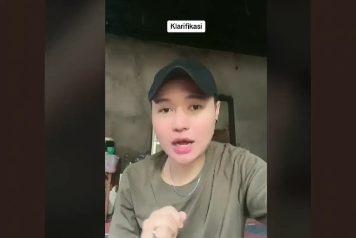 Popo Barbie melalukan klarifikasi melalui akun TikToknya. (Sumber : TikTok/popobarbiegirl)
