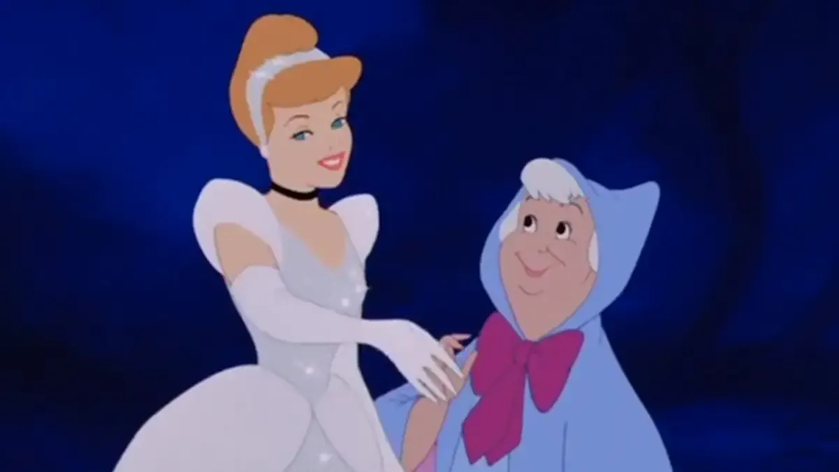 Kisah Cinderella, Sepatu Kaca Labu Hingga Putri dan Segala Kehororannya (Sumber : YOUTUBE)