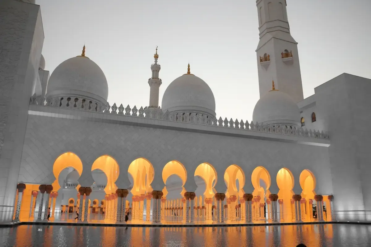 Doa Masuk Masjid. (Sumber : pexels.com/pixabay)