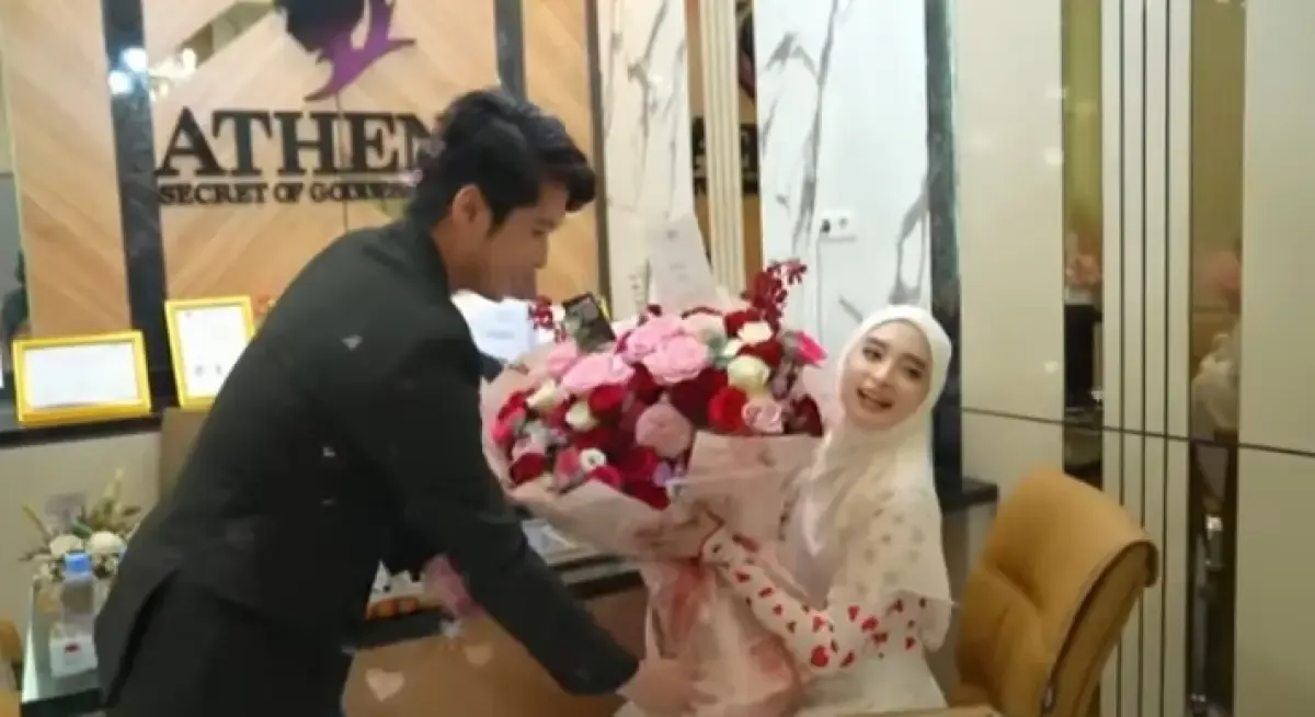 Inara Rusli dan Koko Joseph Irianto (Youtube.com/drRichard_Lee)