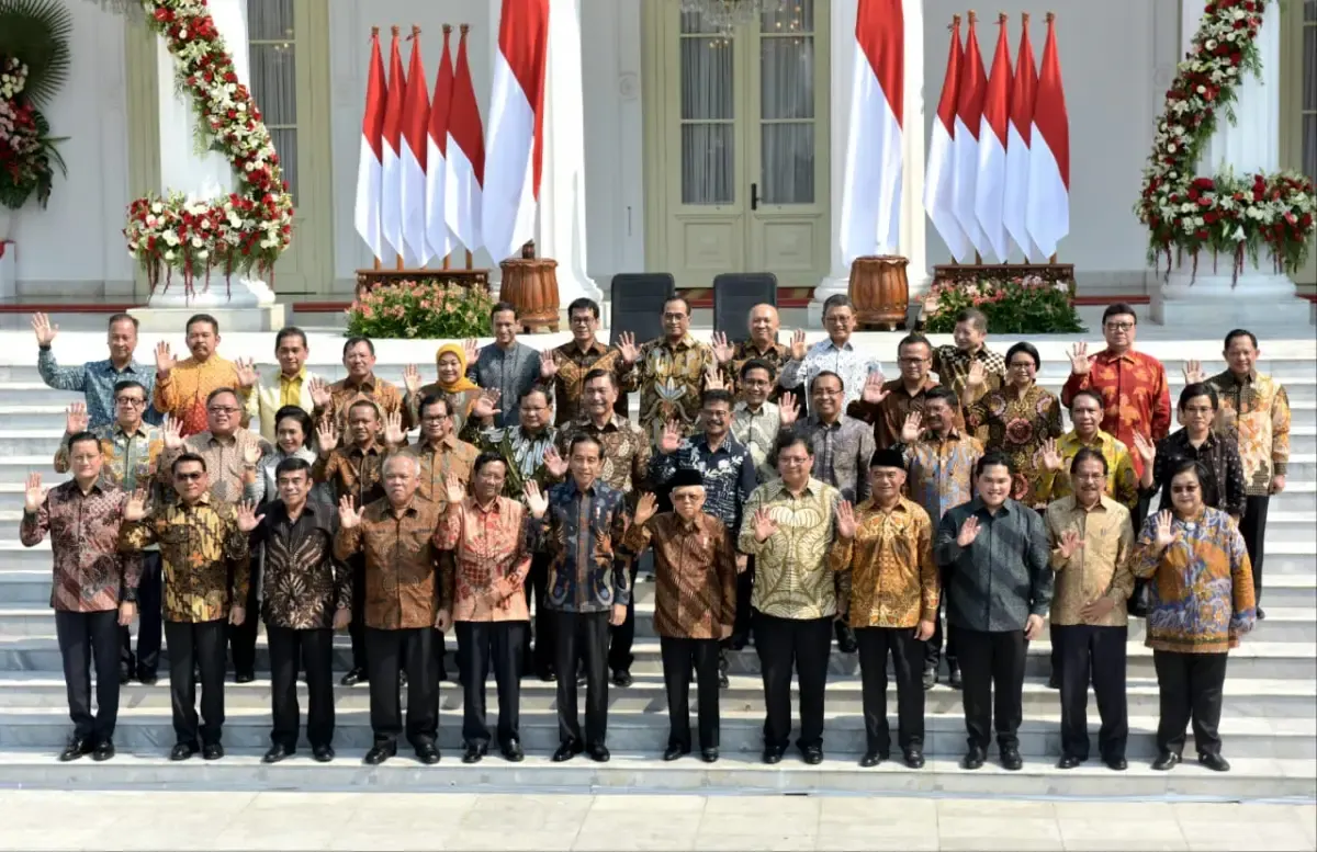 Survei Indikator Politik Indonesia terkait penilaian publik atas kinerja menteri kerja Presiden Joko Widodo. (Sumber : Repro/kominfo.go.id)