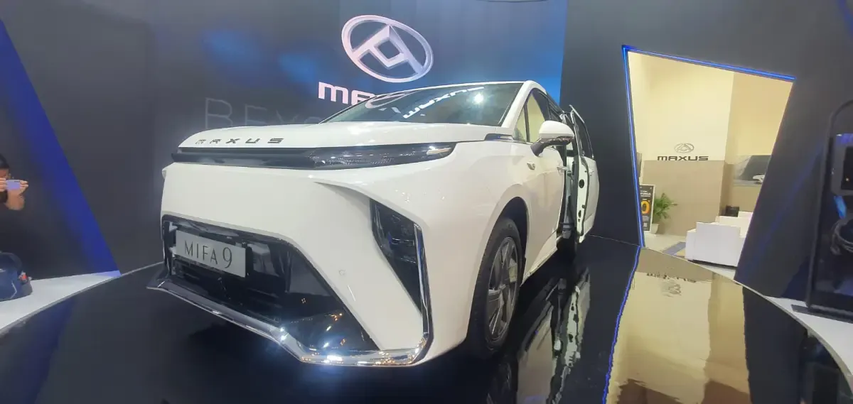 Kenalan dengan Maxus Mifa 9, Mobil Listrik Ganteng yang Mejeng di GIIAS dengan Spesifikasi Kece (FOTO: Labviral.com/Ica Juniyanti)