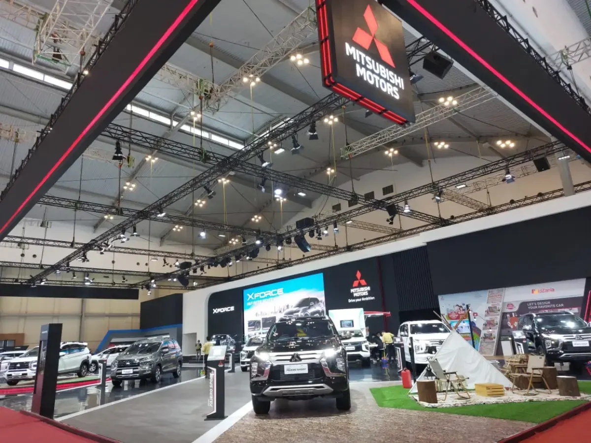Mitsubishi Banting Harga di GIIAS 2023, Ayo Minta Papa Beli Pajero! (FOTO: Labviral.com/Ica Juniyanti)