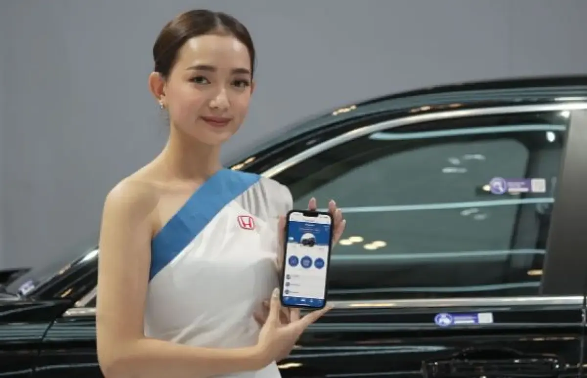 Honda menghadirkan teknologi Honda Connect.  (Sumber : honda-indonesia.com)