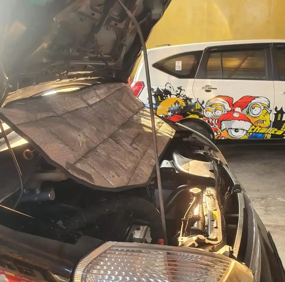 Mengenal Apa Itu Sistem Pembakaran dan Sederet Komponen yang Terlibat Dalam Sistem Pembakaran di Mobil (FOTO: Labviral.com/Ica Juniyanti)