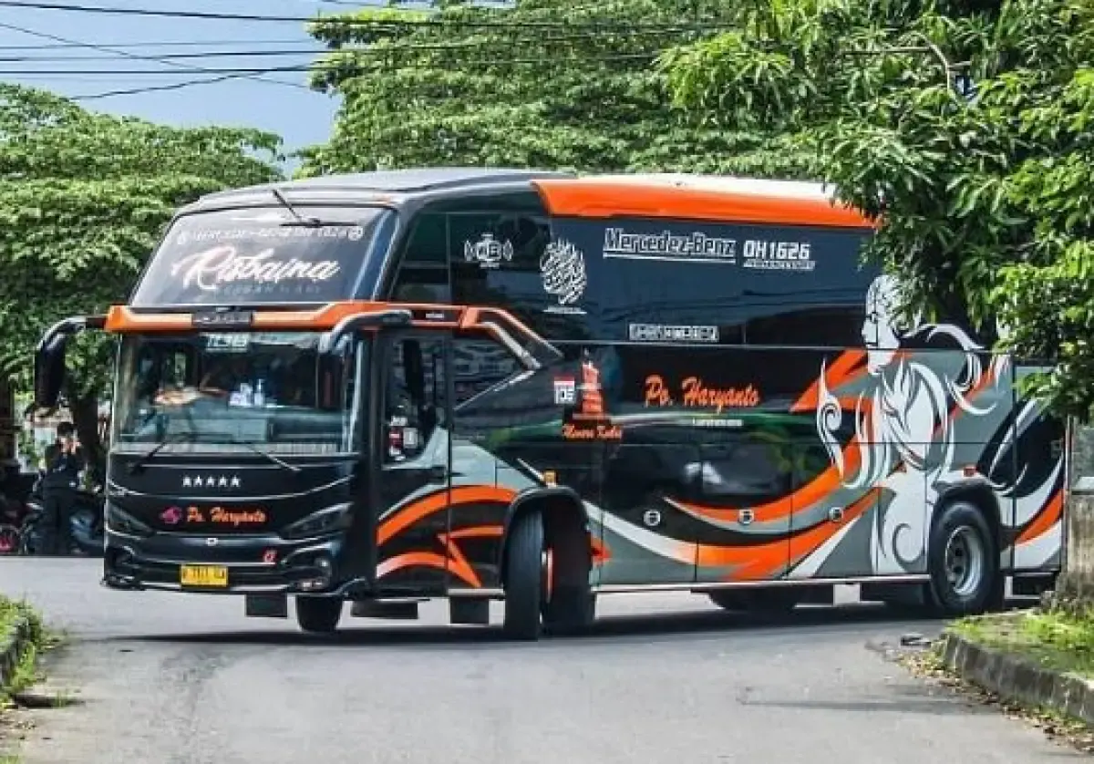 PO Haryanto, salah satu yang memakai klakson basuri atau telolet. (Sumber : Instagram/poharyanto_official)