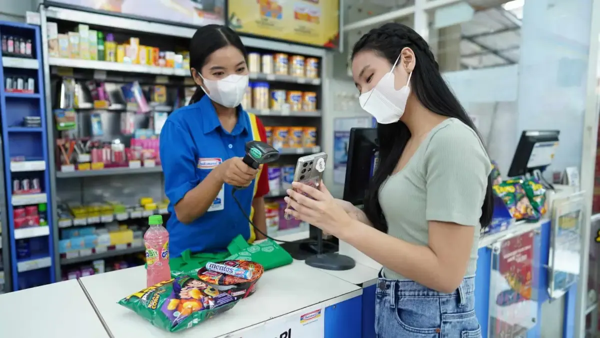 Ilustrasi pembayaran pajak kendaraan bermotor di Indomaret (Sumber : Pixabay)