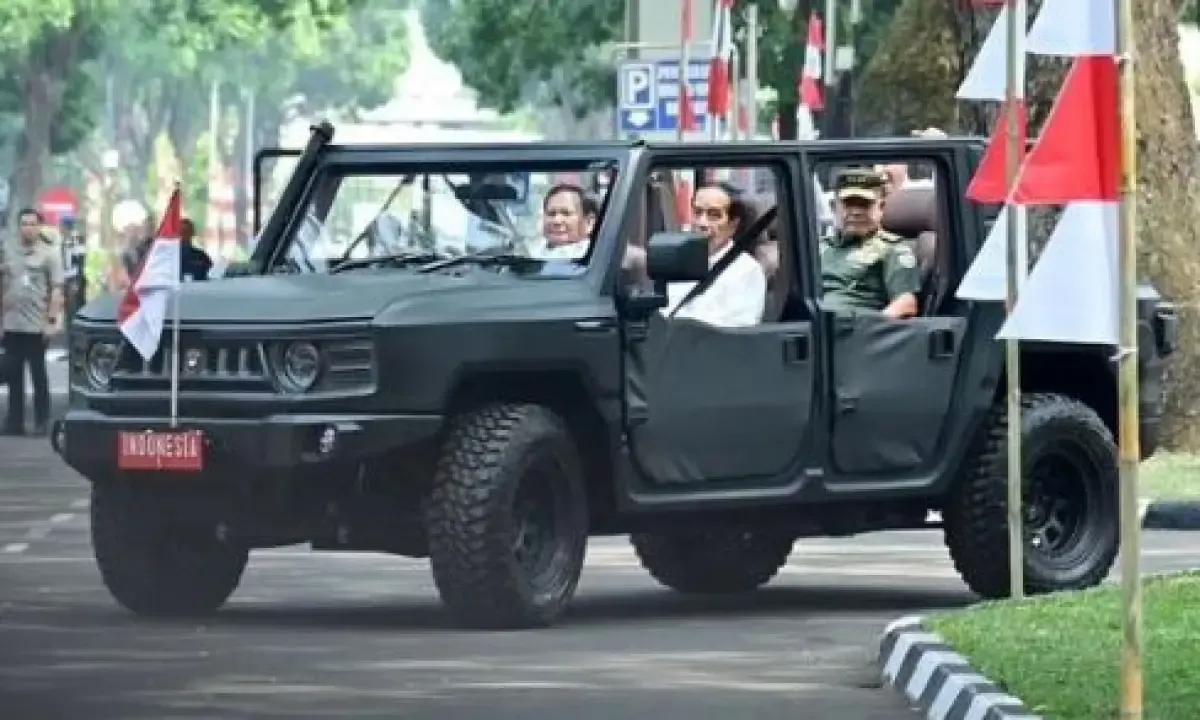 Mobil Rantis Maung yang Dinaiki Jokowi Terima Order 5.000 Unit Sebagai Kendaraan Penjabat dan Prajurit TNI, Sipil Bisa Beli Loh! (FOTO: Instagram/jokowi)
