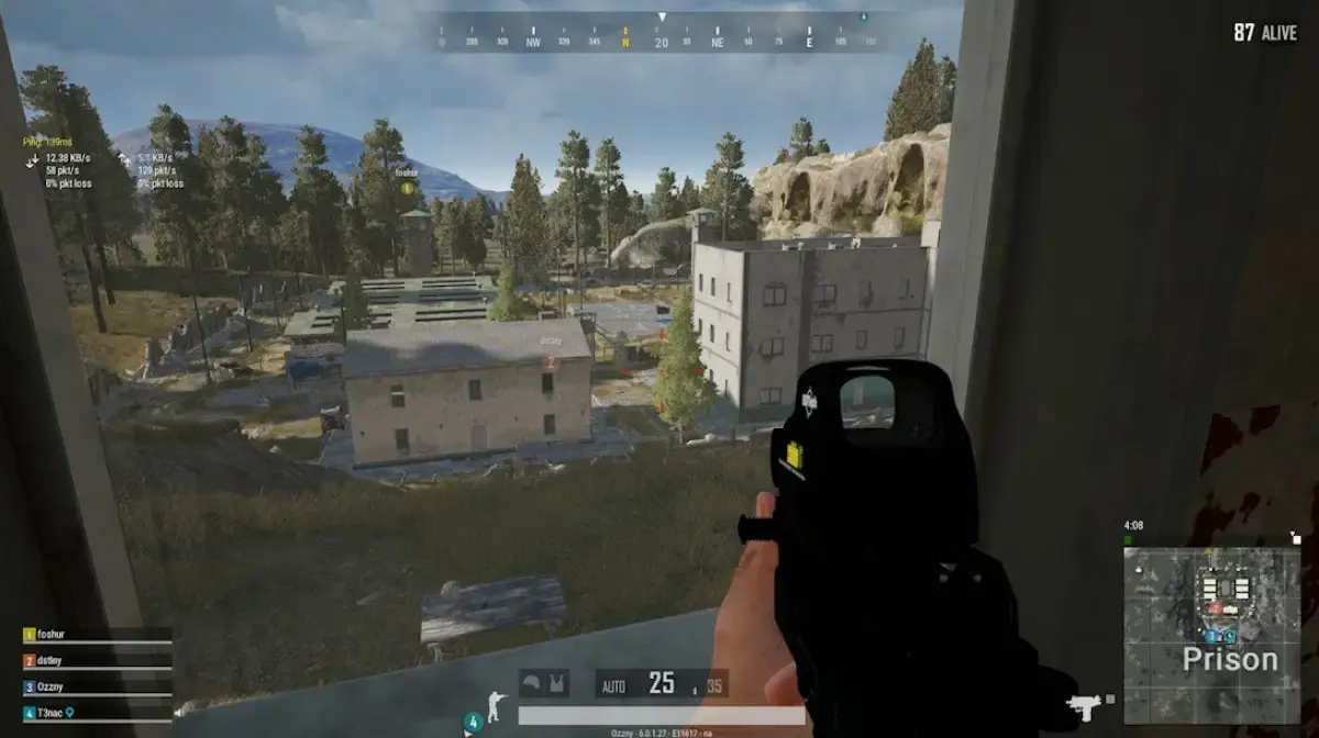 PUBG Mobile, salah satu game Battle Royale terbaik di Android. (Sumber : Twitter/@Ozzny_CS2)