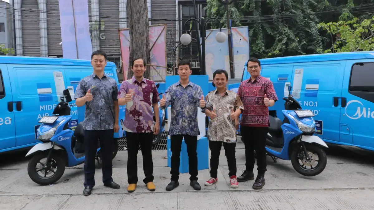Midea Luncurkan Layanan Mobile Service