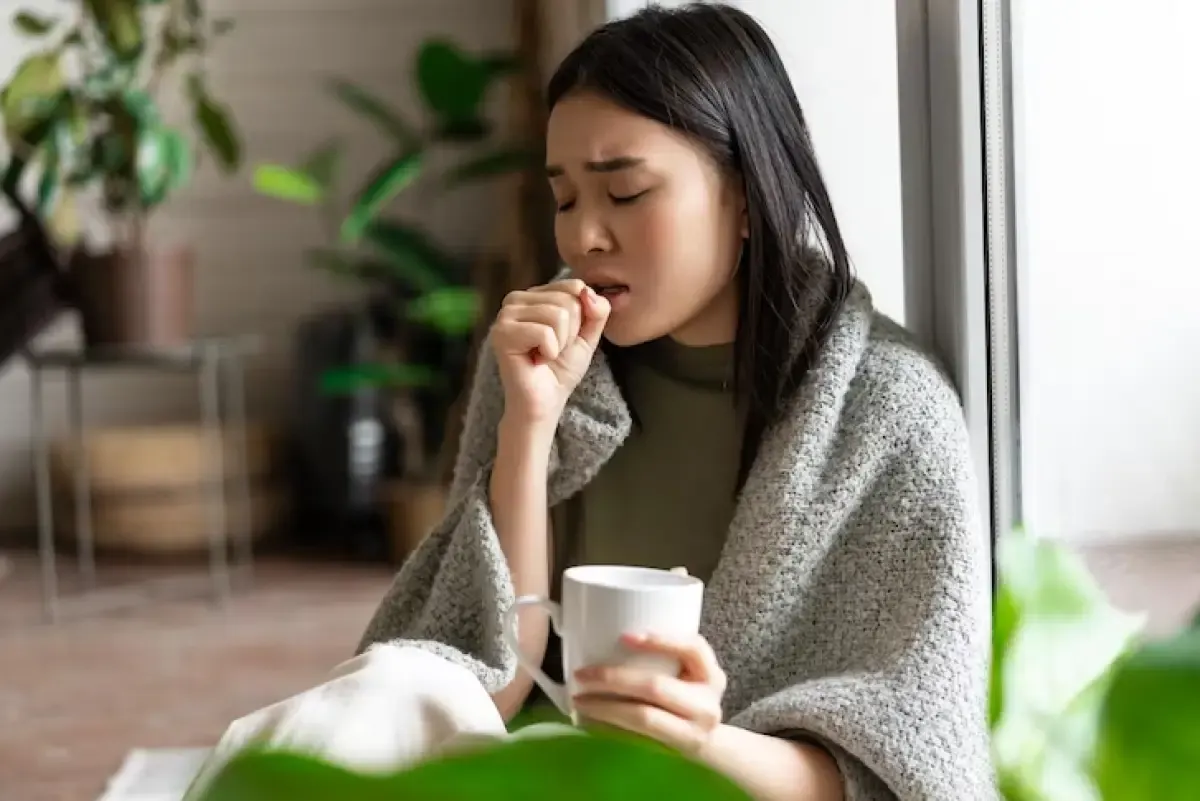 Untuk mengatasi batuk yang sering kambuh ini, Labviral akan memberikan tips menghilangkan batuk, yang mungkin kamu belum pernah tahu (Sumber: Freepik.com/benzoix)