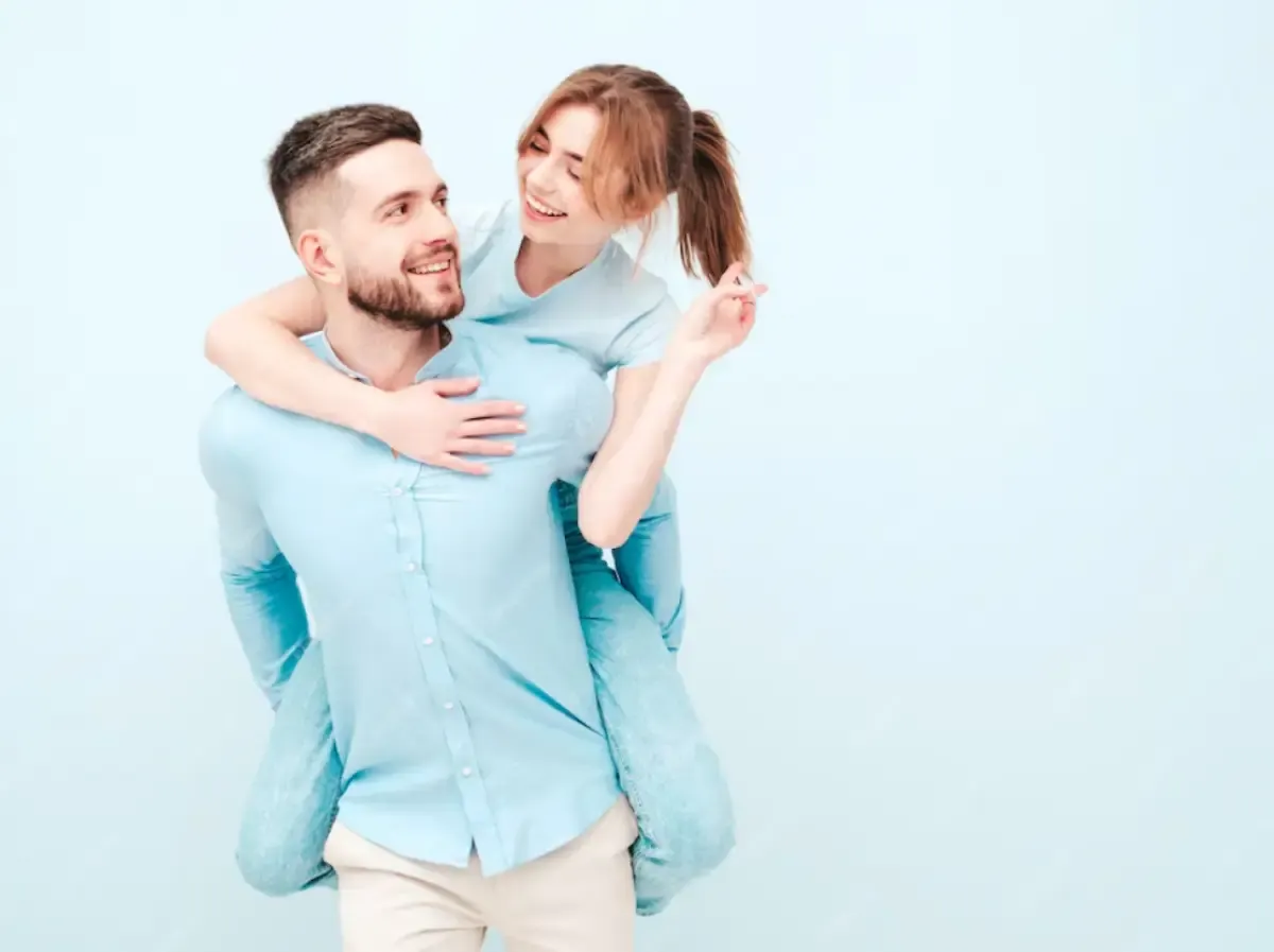 25 Gombalan Romantis Lucu, Anti Gagal Bikin Gadis Ngawi Tersipu Malu, Auto Lengket Kayak Prangko! (Sumber : Freepik.com)
