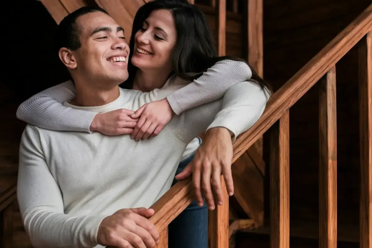 Terlalu Manjur! 20 Gombalan Romantis Lucu ini Selalu Sukses Bikin Gadis Manis Banyumas Tersipu Malu, Wajib Kamu Pakai! (Sumber : Freepik.com)