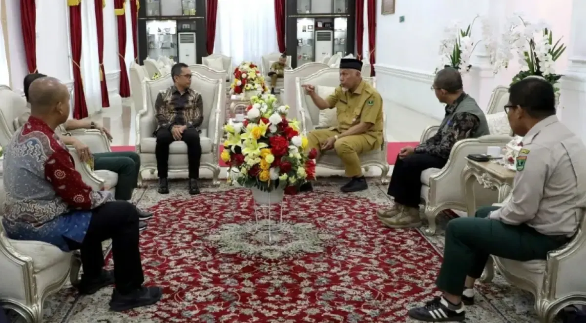 Peluncuran awal Forum Satu Data Bencana di Istana Gubernur Sumatera Barat, Selasa (15/4/2025). (Sumber: Antara)