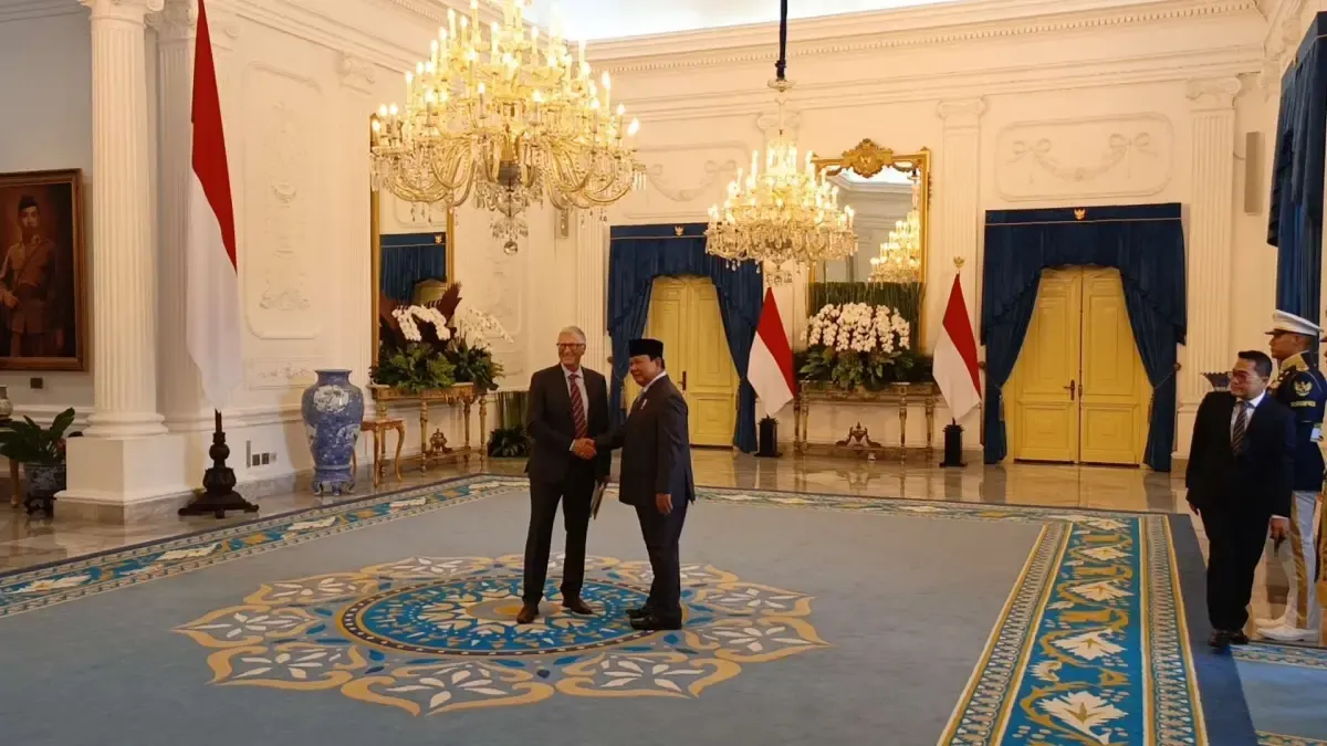 Presiden Prabowo Subianto (kanan) saat menerima kunjungan pendiri Gates Foundation, Bill Gates (kiri) di Istana Merdeka, Jakarta, Rabu (7/5/2025). (Sumber: RRI)