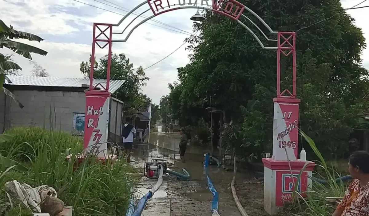 Banjir Landa Sejumlah Wilayah, Warga Mengungsi dan Pembersihan Terus Dilakukan (Sumber : Dok. BNPB)