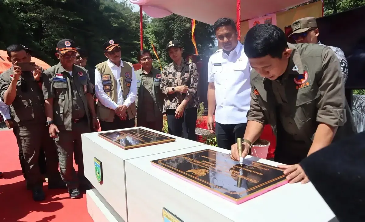 BNPB Resmikan Akses Vital Pascabencana di Padang Panjang, Suharyanto: Jaga Alam, Waspada Bencana (Sumber : Dok. BNPB)