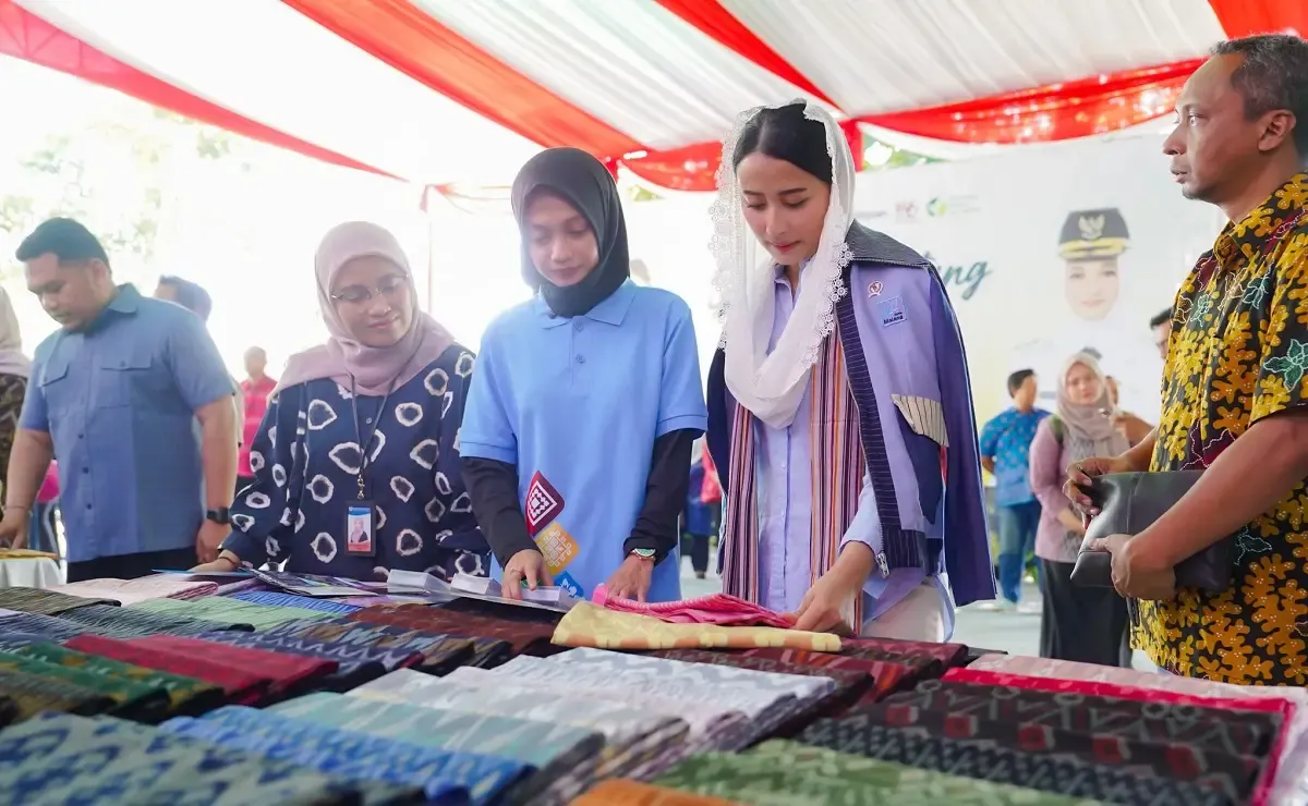 Dorong UMKM Naik Kelas, Wamendag Roro Tekankan Nilai Tambah Produk Lokal di Kediri (Sumber : Dok. Kemendag)