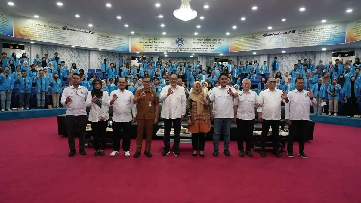 Sudirman Saad Dorong Mahasiswa UMRAH Ikut Bangun Maritim Batam Lewat KKN (Sumber : Dok. BP Batam)