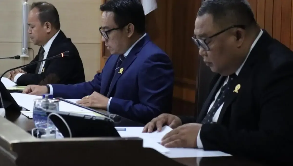 KPPU Jatuhkan Denda Miliaran untuk Persekongkolan Pengadaan Transportasi EMU Proyek KCJB (Sumber : Dok. KPPU)