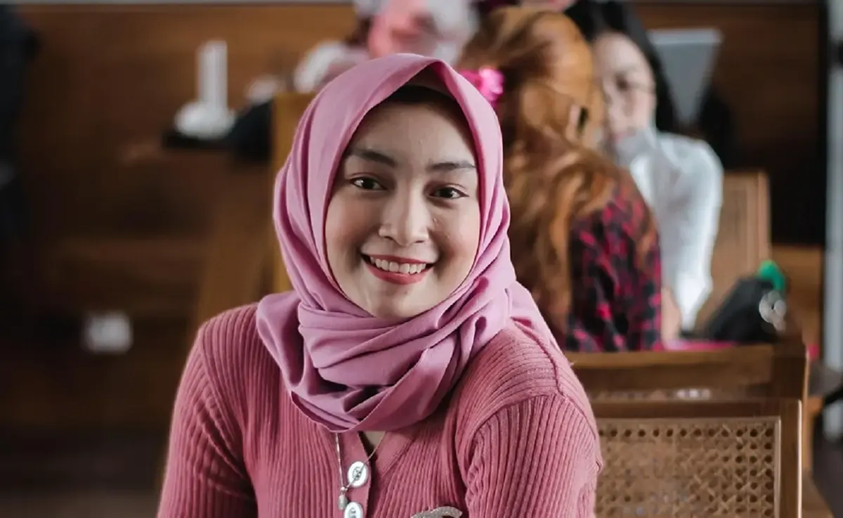 Tren Gaya Rambut Wanita Berhijab yang Modis dan Praktis (Sumber : Pixabay/ChanFactory)