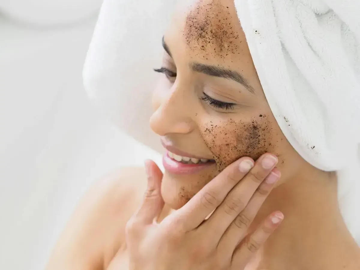 Tips Eksfoliasi Kulit Saat Cuaca Dingin agar Tetap Lembap dan Sehat (Sumber : pexels.com/IslandHopper X)