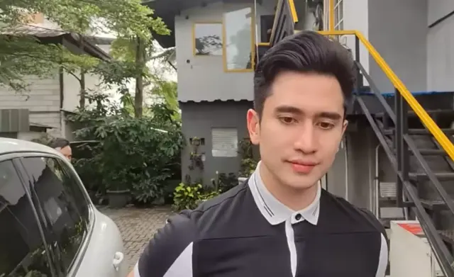 Ditanya Balikan dengan Natasha Wilona, Begini Jawaban Bijak Verrell Bramasta