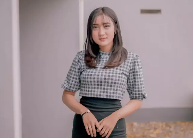 Yeni Inka Ungkap Kisah Cintanya dengan Suami Berawal dari Perselingkuhan, Bikin Geger Para Pria!