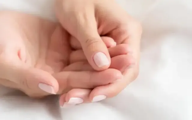 6 Ciri Kuku Tidak Sehat Ini Ungkap Masalah Kesehatan, Waspadai Lho!