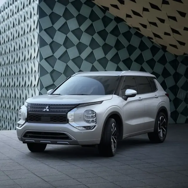 Dari L300, Xpander, hingga New Pajero Sport, Berikut Daftar Harga Mobil Mitsubishi Terlaris Terbaru