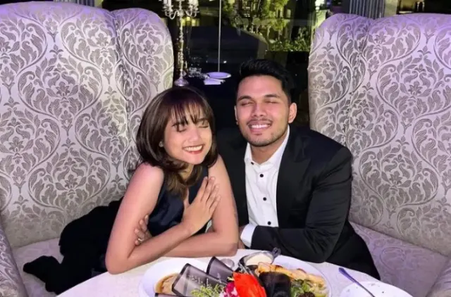 Denny Darko Ramal Hubungan Fuji - Thariq Pasca Putus: Memang Orang Tua Thariq Tidak Setuju