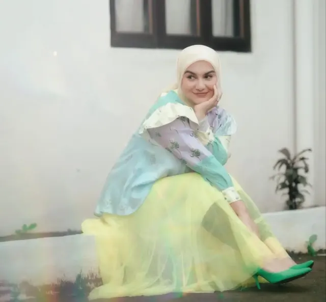 Irish Bella Pernah Dibully Karena Keturunan Blasteran