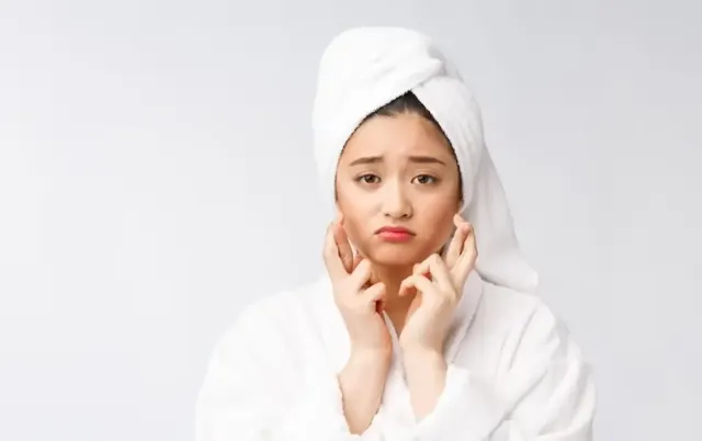 Kulitmu Kering? Simak 8 Tips Make Up untuk Kulit Kering yang bisa kamu gunakan