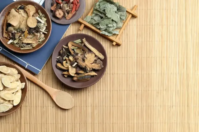 Mengenal Obat Tradisional: Jenis-jenis dan Cara Mengetahui Keamanannya