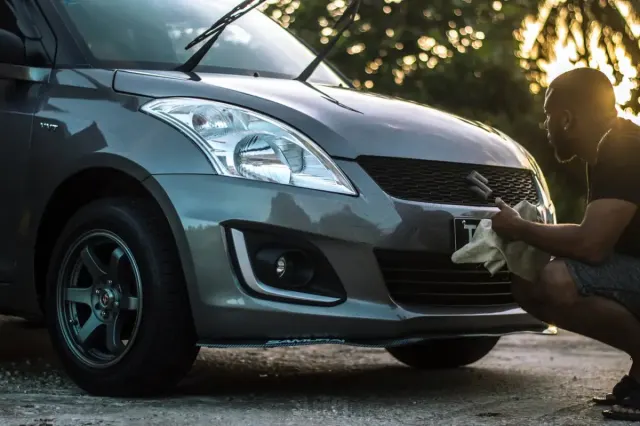 Tips Cuci Mobil Sampai ke Mesin Tanpa Takut Korslet