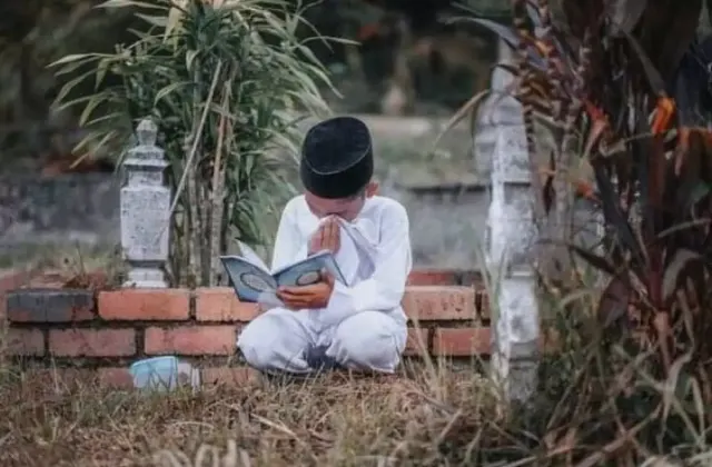 Sambut Ramadan, Begini Doa Ziarah Kubur Lengkap, Arab, Latin dan Terjemahan