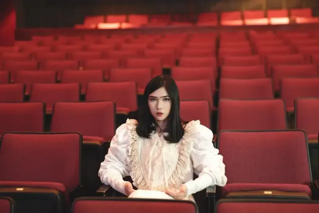 Tak Hanya Tentang Cinta, Lirik Lagu 'Ragu Semesta' Juga Miliki Makna Pilihan Dalam Hidup