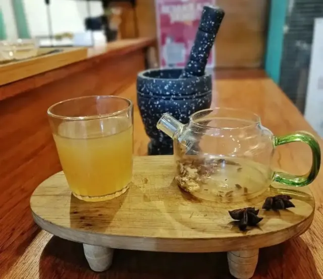 Jarang Diketahui, Ini Manfaat Luar Biasa Jamu Kunyit Asam