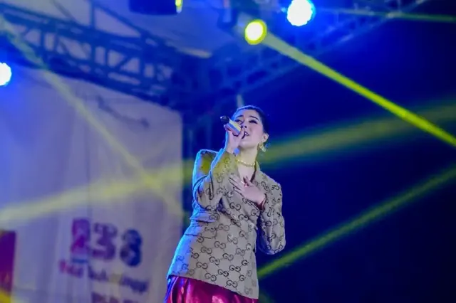 Untuk Kamu yang Sedang Rindu, Lirik Lagu Kerinduan Milik Ratu Sikumbang Pas Banget Untukmu