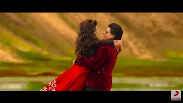 Yuk Intip Romantisnya Shah Rukh Khan dan Kajool Dalam Lagu Gerua Di Film Dilwale