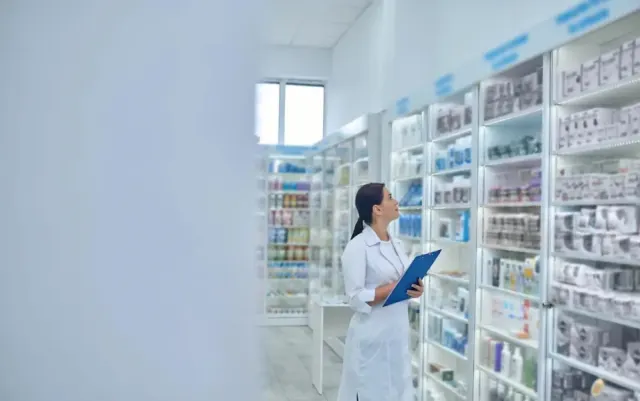 Tertarik Bisnis Apotek ? Simak Langkah Mudah Memulainya