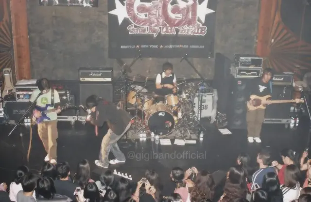 Lirik Lagu Gigi - Raihlah Kemenangan Siapapun Yang Mendengarnya Akan Merasakan Kebahagiaan