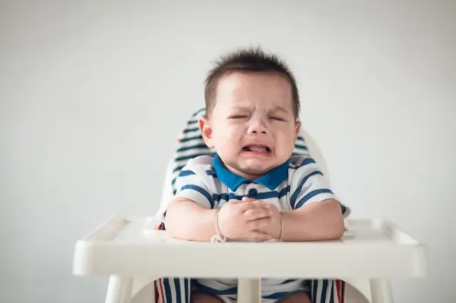 Bunda Ayo Kenali Gerakan Tutup Mulut Bayi dan Solusinya!