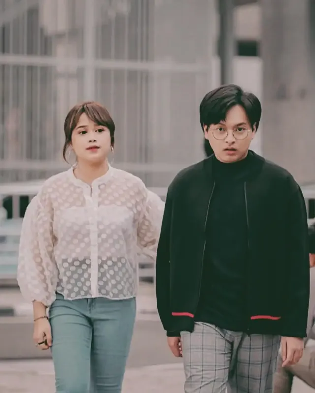 Long Distance Relationship? Lirik Lagu Arsy Widianto ft Brisia Jodie – Sejauh Dua Benua Ini Bisa Jadi Motivasimu