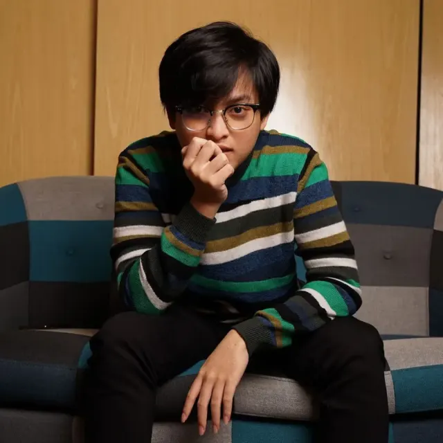Mengikuti Jejak Sang Ayah, Ini Dia Lirik Lagu Arsy Widianto – Cerita Cinta Yang Diremake Dari Lagu Kahitna