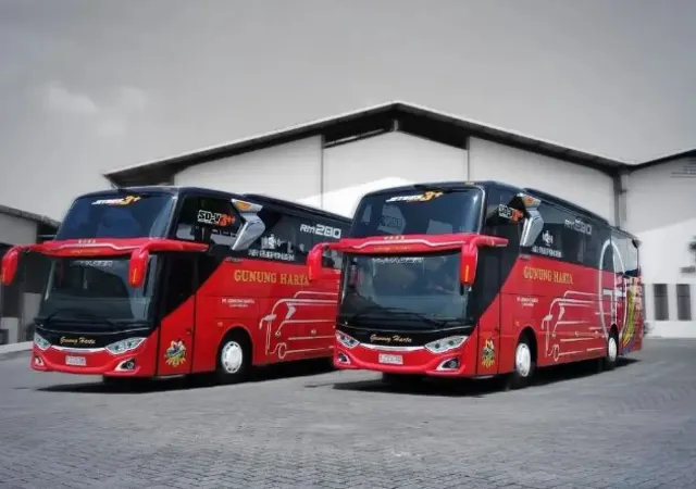 Tampang Gagah PO Gunung Harta Bodi Jetbus SDV 3++ Adiputro dengan Sasis Hino