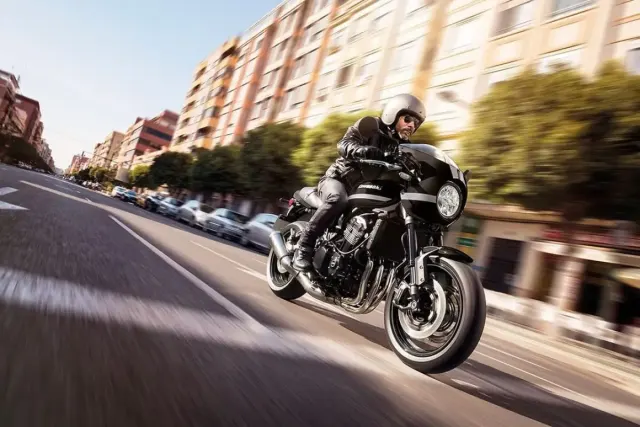 Kawasaki Fokus di Segmen Motor Sport Premium, Berikut Daftar Harga Terbarunya