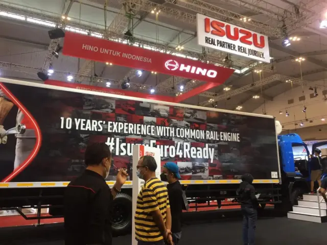 Mampu Tampung Barang Bervolume Besar, Ini Keunggulan dan Harga Isuzu Giga FVM 34 U