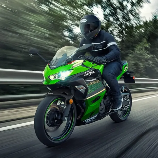 Masih Baru, Yuk Intip Penampakan Kawasaki Ninja ZX-4R
